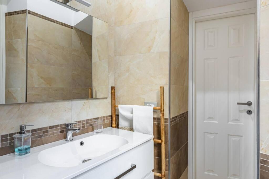 Stradivari Suite Roma Εξωτερικό φωτογραφία